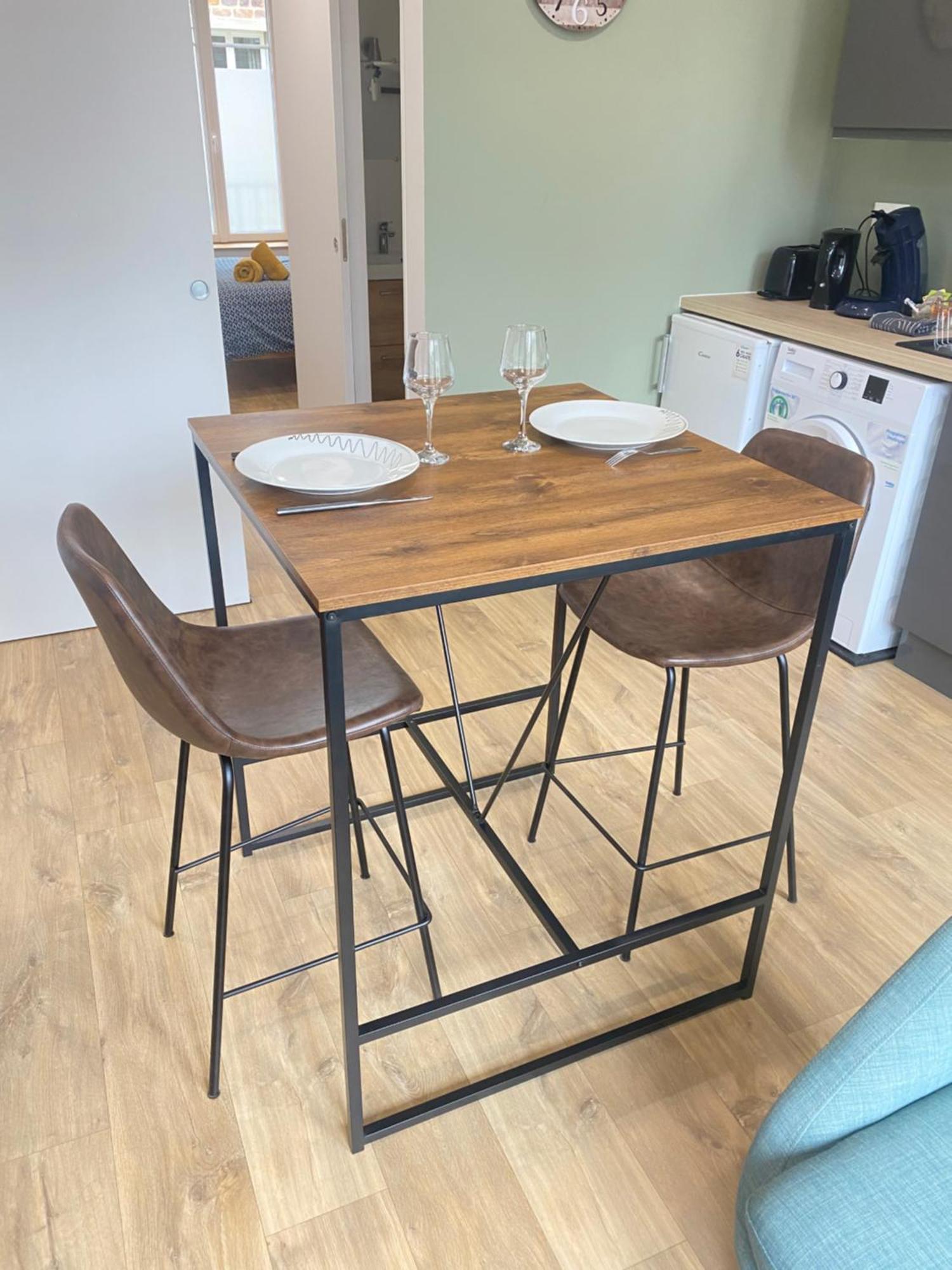 Joli Appartement F2 Plein Centre Coutances Exteriér fotografie
